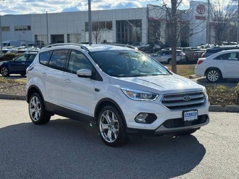 Used 2018 Ford Escape Titanium w/ Ford Safe & Smart Package image 3
