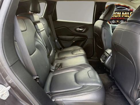 Used 2016 Jeep Cherokee Limited AWD/4WD image 20