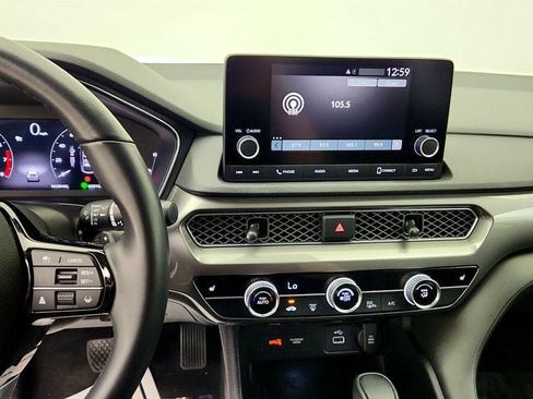 Used 2024 Acura Integra FWD image 18