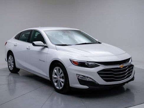 Used 2024 Chevrolet Malibu LT image 14