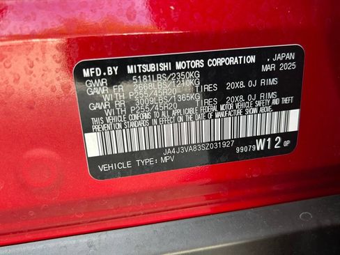 Used 2025 Mitsubishi Outlander SE FWD image 50
