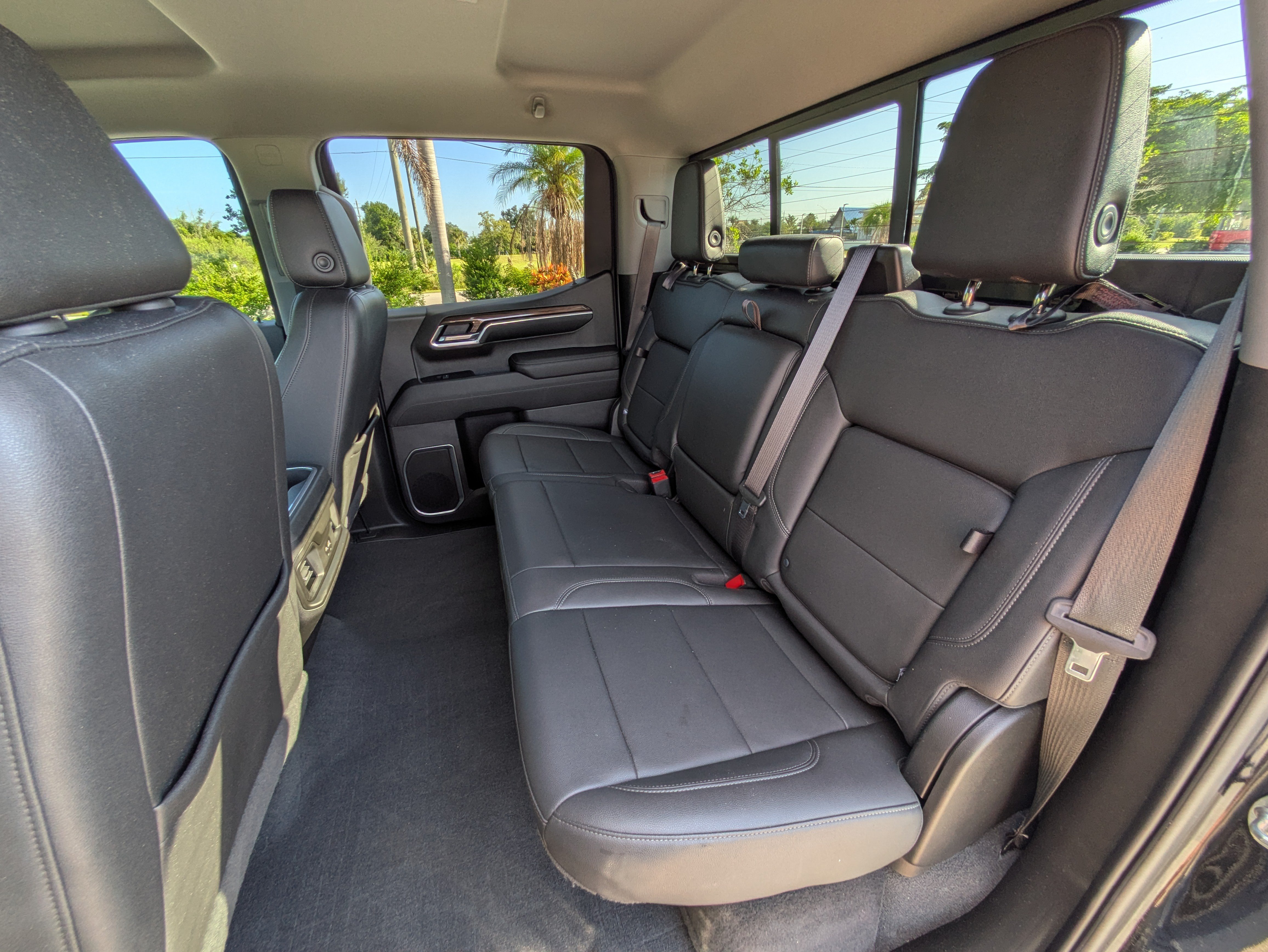 Used 2022 Chevrolet Silverado 1500 RST w/ Convenience Package II AWD/4WD image 14