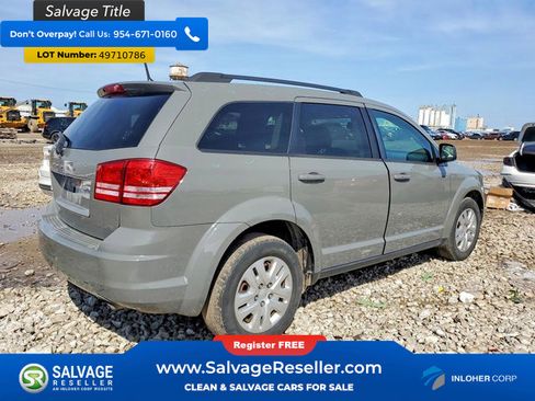 Used 2019 Dodge Journey SE FWD image 4