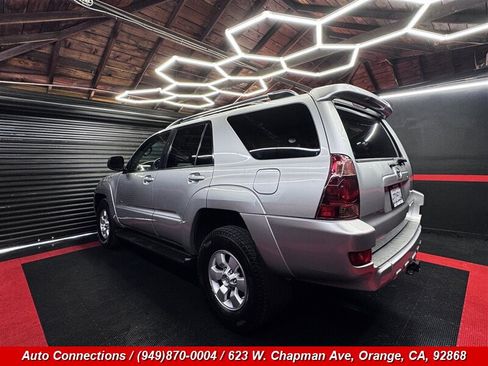 Used 2004 Toyota 4Runner SR5 RWD image 4