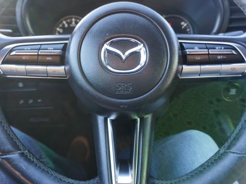 Used 2019 MAZDA MAZDA3 AWD Auto w/Preferred Pkg image 17