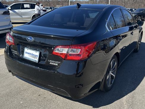 Used 2017 Subaru Legacy 2.5i Limited image 10
