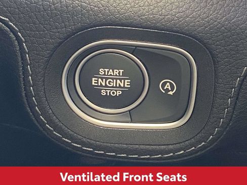 Used 2024 Mercedes-Benz GLE 450 4MATIC image 30
