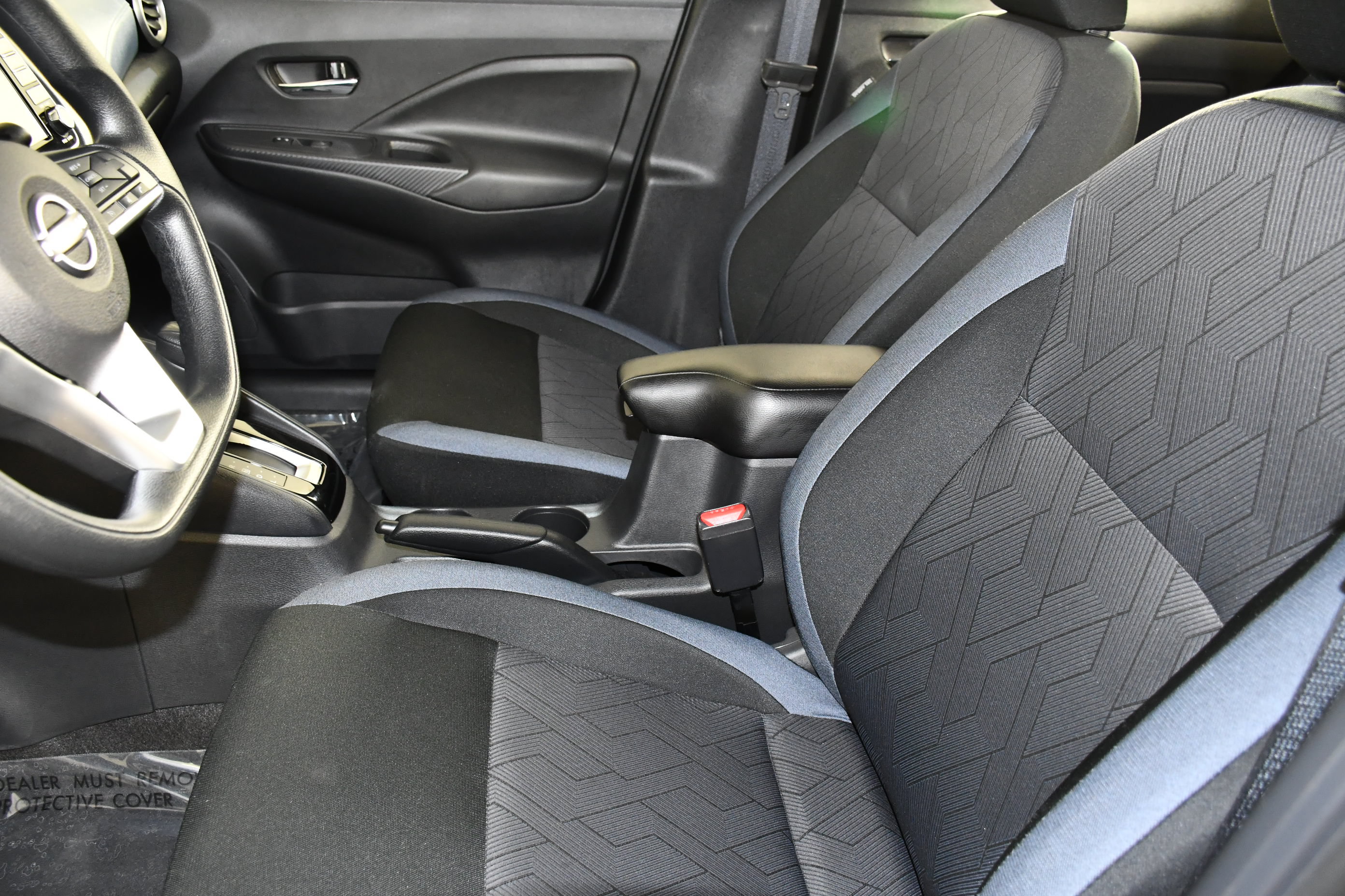 Used 2025 Nissan Versa SV w/ Trunk Package FWD image 35