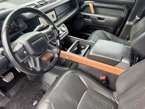 Used 2021 Land Rover Defender 110 X image 13