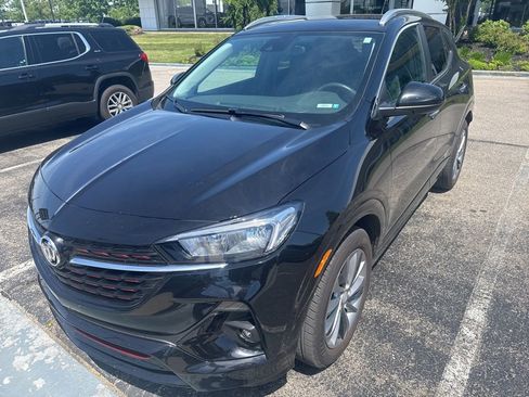 Used 2023 Buick Encore GX Select w/ Sport Touring Package FWD image 3