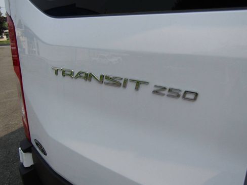 Used 2025 Ford Transit 250 Low Roof w/ Exterior Upgrade Package RWD image 27