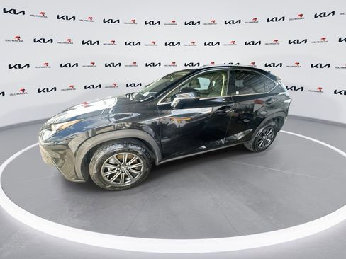 Used 2020 Lexus NX 300 FWD image 4