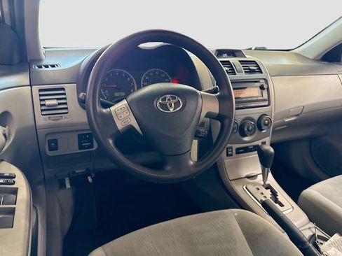 Used 2012 Toyota Corolla LE FWD image 20