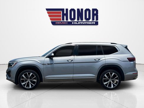 Used 2024 Volkswagen Atlas SEL Premium R-Line AWD/4WD image 7