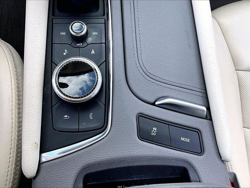 Used 2023 Cadillac XT5 Premium Luxury FWD image 35