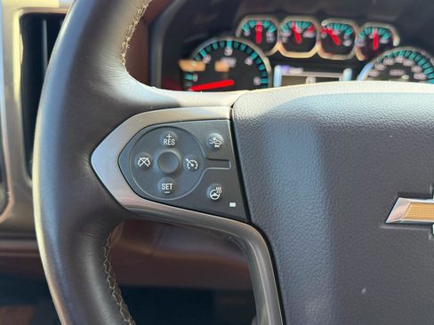 Used 2017 Chevrolet Silverado 1500 High Country image 52