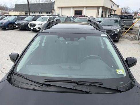 Certified 2024 Subaru Outback Premium image 10