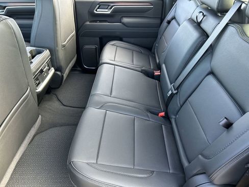 New 2026 GMC Sierra 3500 Denali w/ Denali Reserve Package AWD/4WD image 26