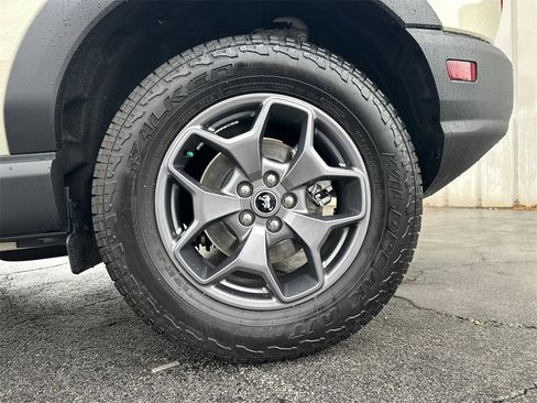 Used 2024 Ford Bronco Sport Badlands image 20