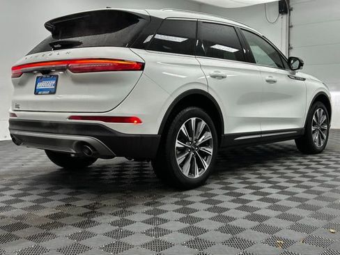 Used 2022 Lincoln Corsair Reserve w/ Elements Package image 18