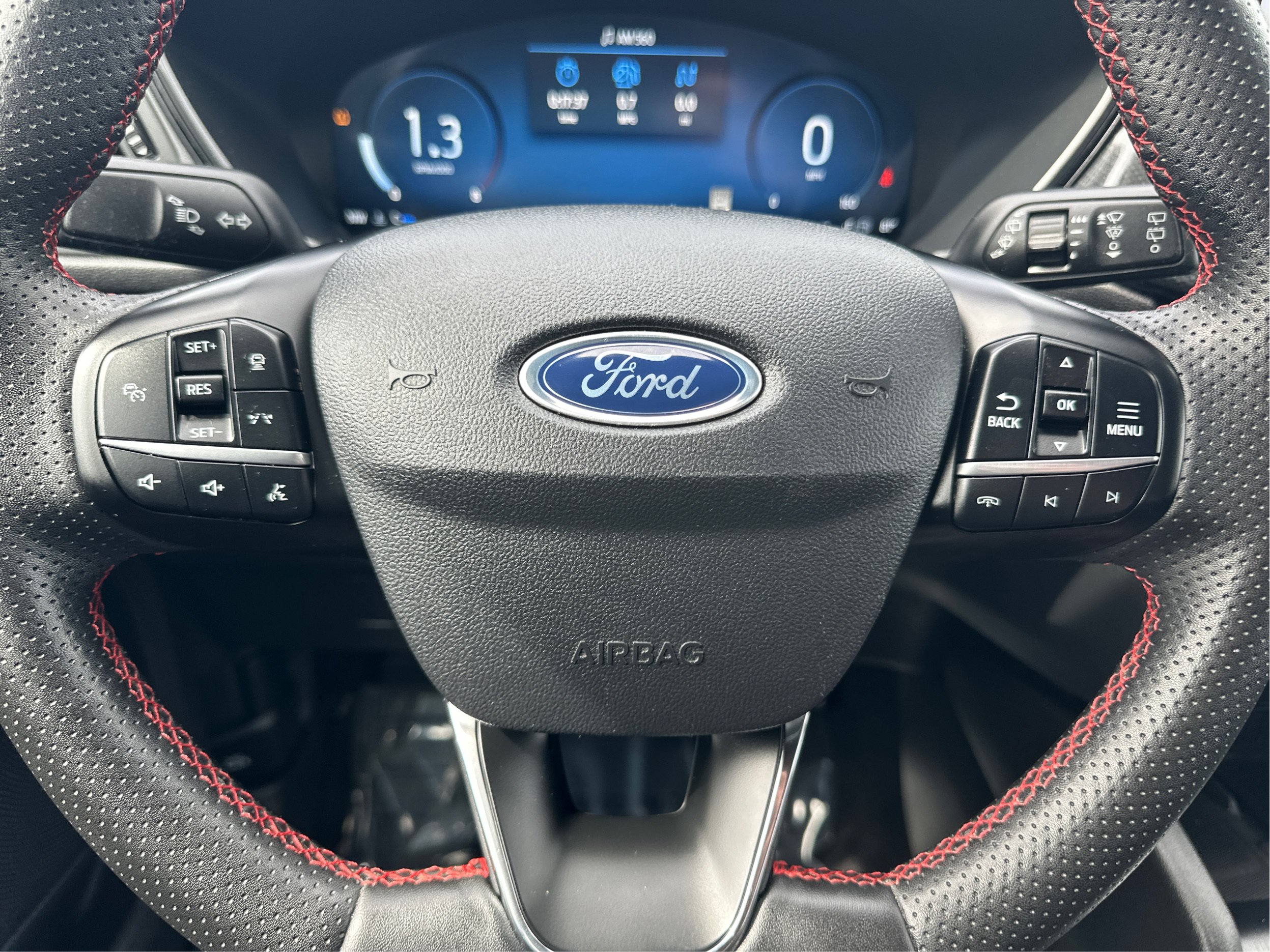 Used 2023 Ford Escape ST-Line Elite AWD/4WD image 21