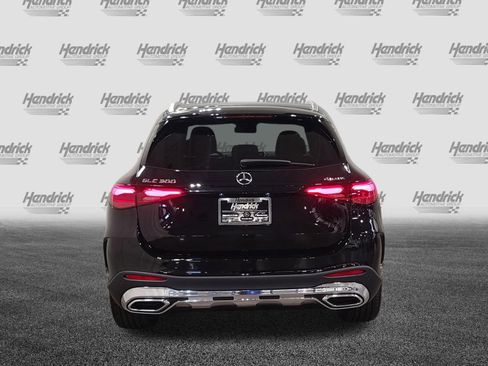 New 2026 Mercedes-Benz GLC 300 4MATIC image 5