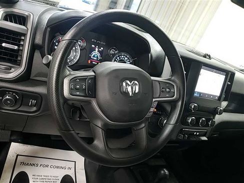 Used 2024 RAM 2500 Tradesman w/ Chrome Appearance Group image 8