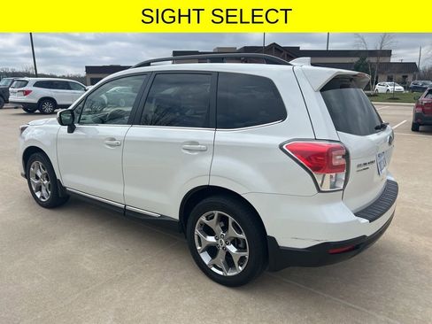 Used 2017 Subaru Forester 2.5i Touring image 9