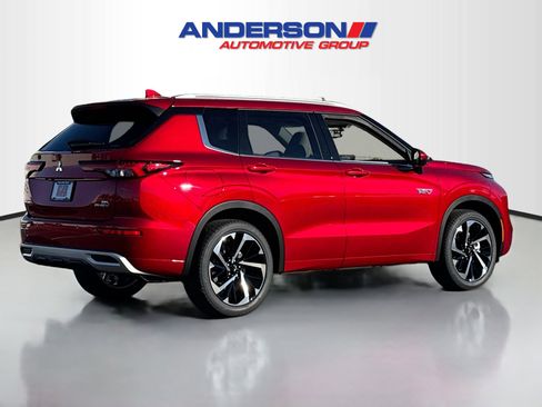 New 2025 Mitsubishi Outlander SEL image 2