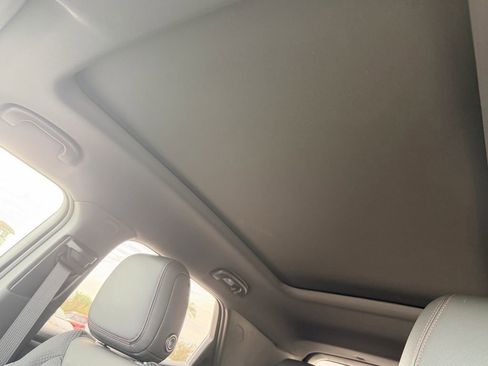 Used 2023 Chevrolet TrailBlazer RS w/ Sun and Liftgate Package image 36