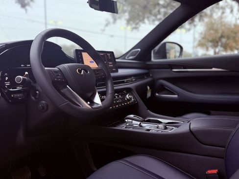 Certified 2026 INFINITI QX60 Sport w/ Dark Cargo Package image 25