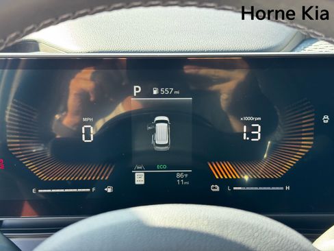 New 2026 Kia Carnival EX image 15