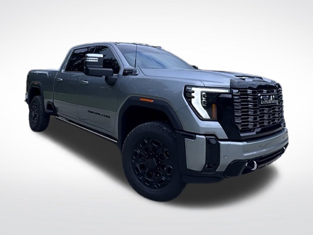 Used 2026 GMC Sierra 3500 Denali Ultimate w/ LPO, Black Badging Package AWD/4WD image 4