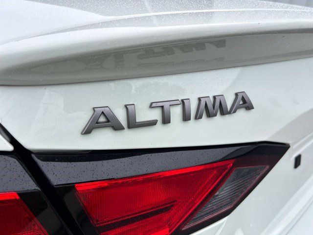 Used 2023 Nissan Altima 2.5 SV w/ SV Premium Package FWD image 56