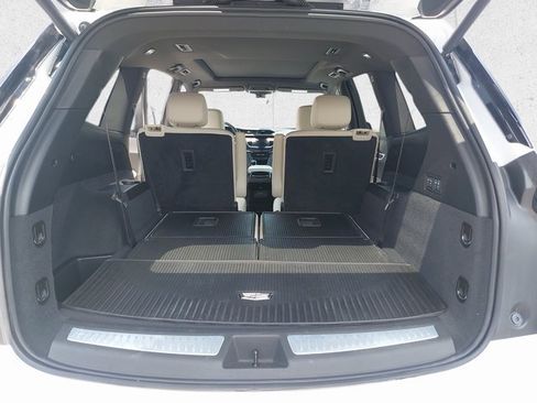 Used 2025 Cadillac XT6 Sport w/ LPO, Floor Liner Package image 14