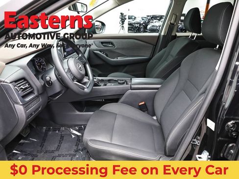 Used 2023 Nissan Rogue S AWD/4WD image 14