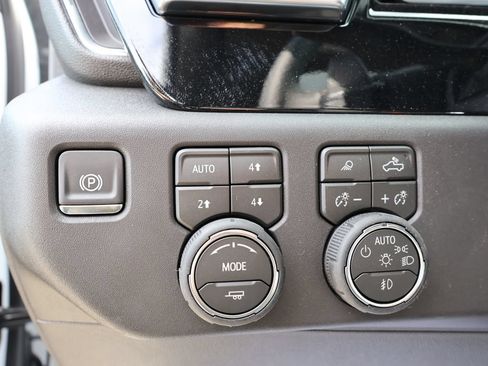 New 2026 Chevrolet Silverado 1500 LT Trail Boss w/ LT Trail Boss Premium Package AWD/4WD image 13