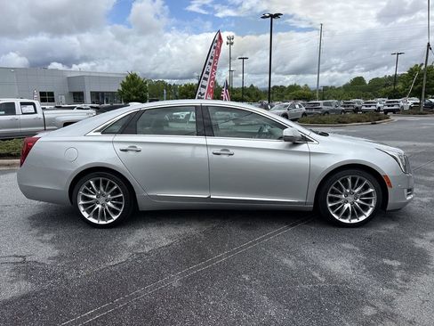 Used 2016 Cadillac XTS Platinum FWD image 6