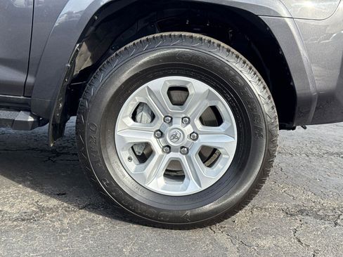 Used 2023 Toyota 4Runner SR5 Premium image 6