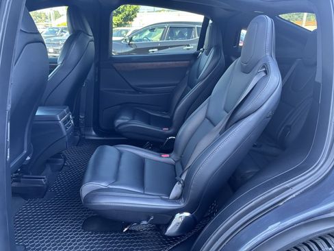 Used 2020 Tesla Model X Long Range AWD/4WD image 20