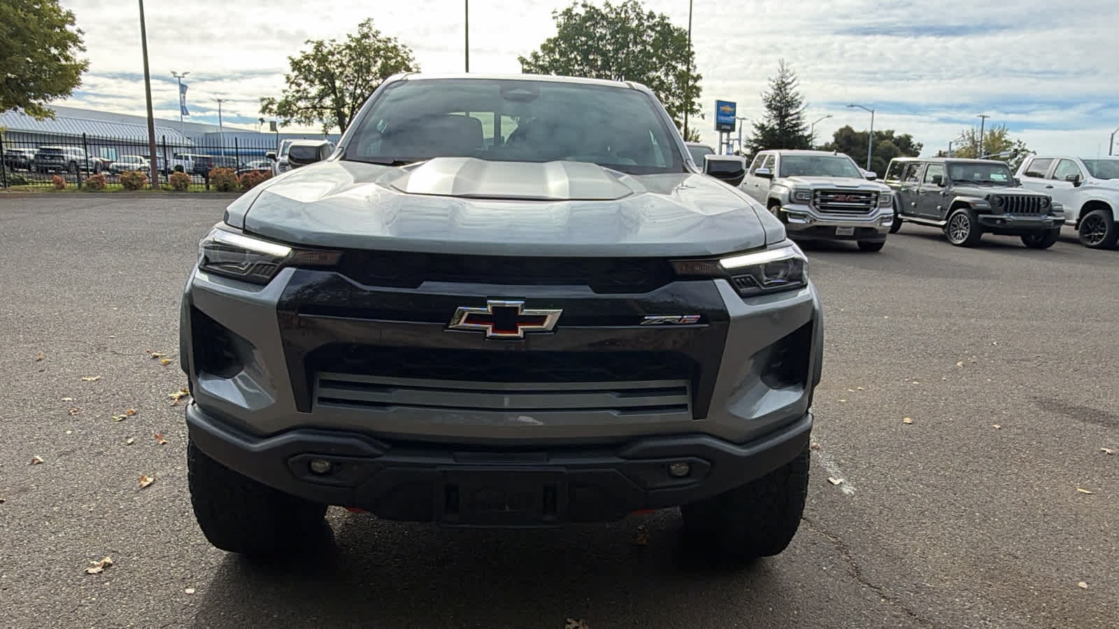 Used 2024 Chevrolet Colorado ZR2 w/ ZR2 Bison Edition AWD/4WD image 2
