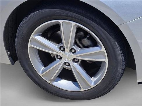 Used 2012 Chevrolet Cruze LT FWD image 4