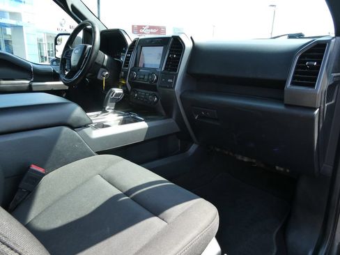 Used 2019 Ford F150 XLT w/ Equipment Group 302A Luxury AWD/4WD image 14