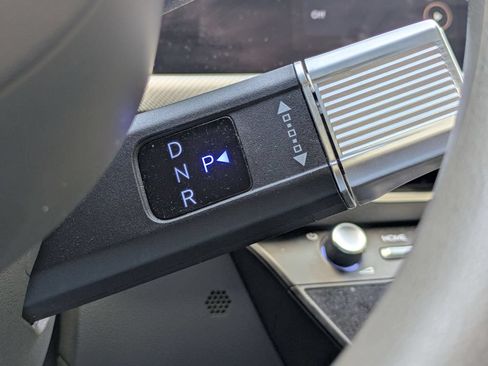 Used 2025 Hyundai Sonata SEL FWD image 17