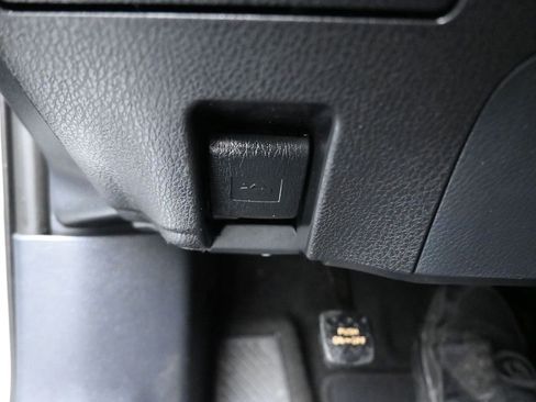 Used 2023 Toyota Camry SE FWD image 26