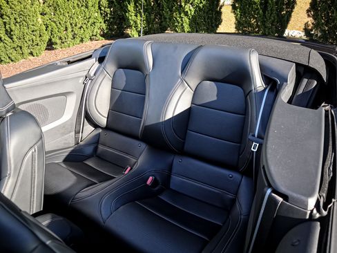 Used 2024 Ford Mustang GT Premium image 30