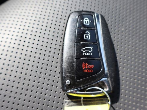 Used 2018 Hyundai Santa Fe Limited FWD image 33
