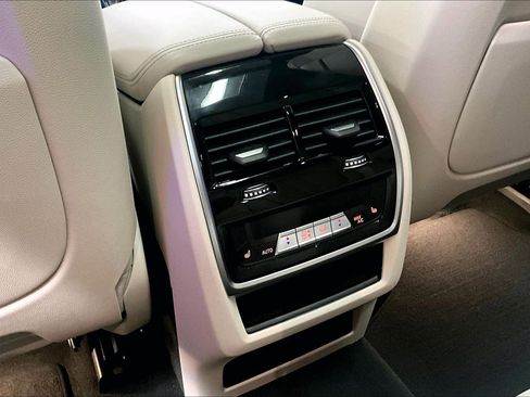 Used 2023 BMW X5 M50i w/ Executive Package image 33