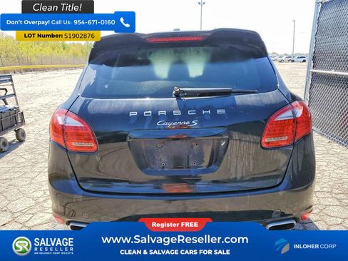 Used 2014 Porsche Cayenne S AWD/4WD image 8