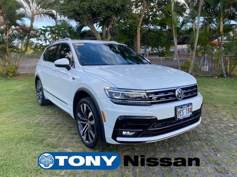 Used 2019 Volkswagen Tiguan SEL Premium R-Line AWD/4WD image 19